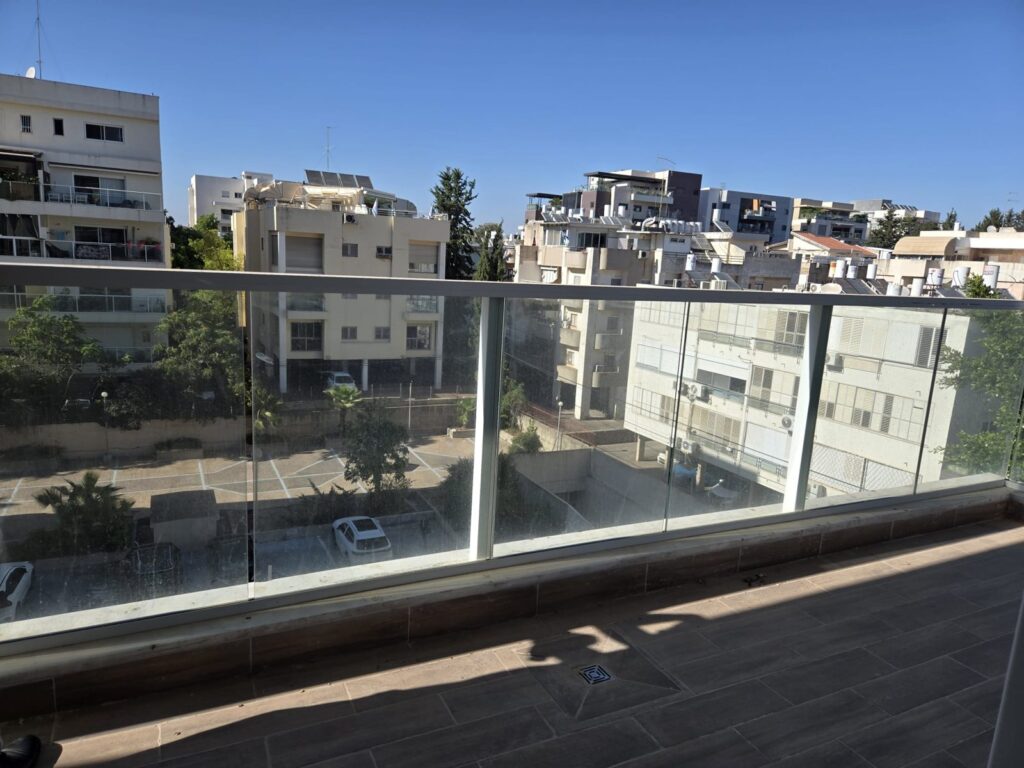 בני ברית 6